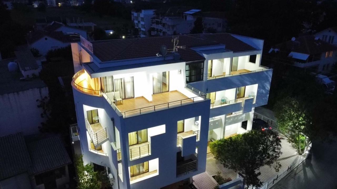 Buzuku House Hotel Ulcinj Ngoại thất bức ảnh